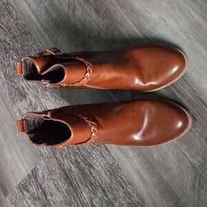 American Eagle Size 8 Woman's Boots 👢